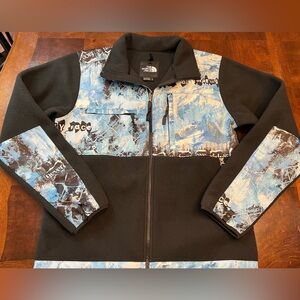 The North Face M Mountain Print Fleece Jacket NWT Never Stop Graphic